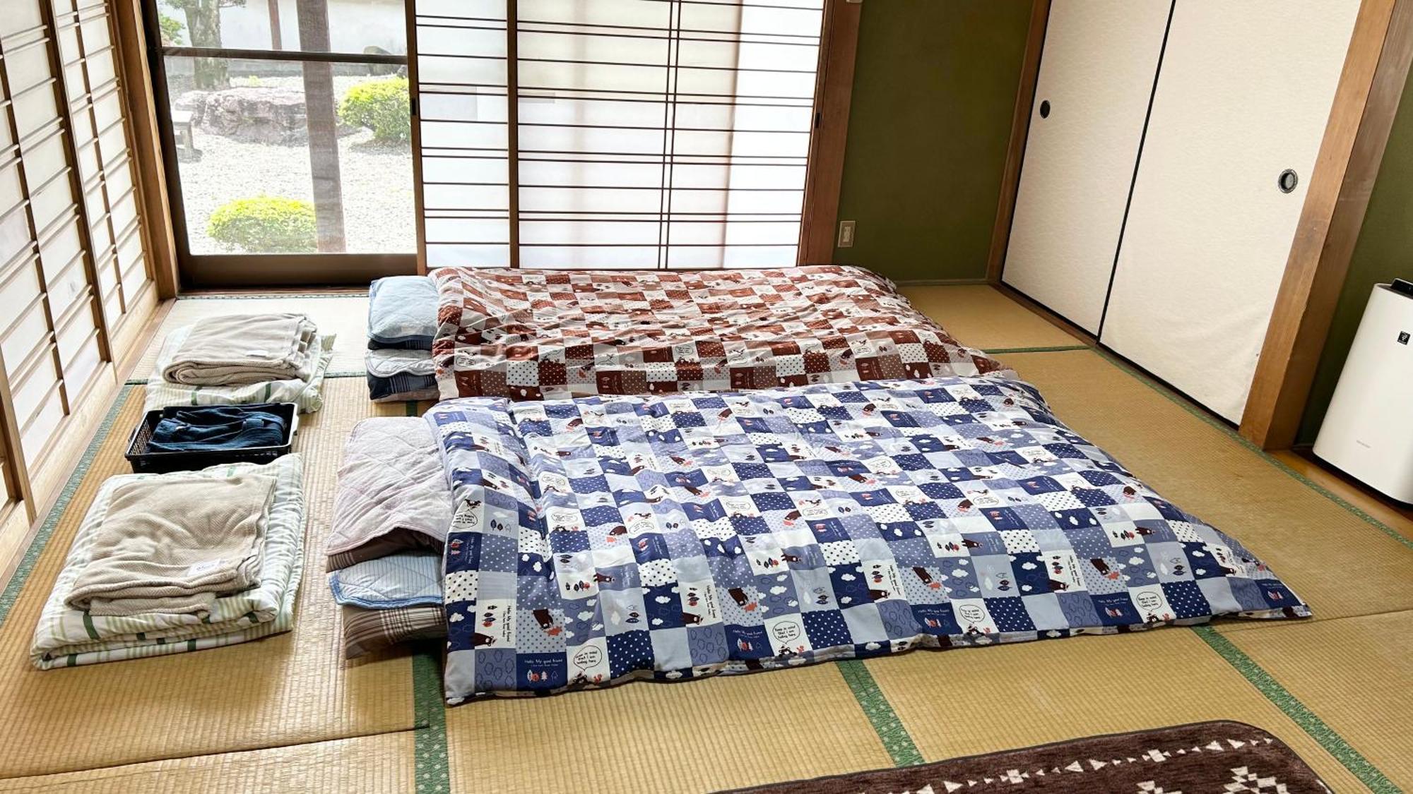 まるで一国一城の主 佐藤邸 Hotell Nichinan Exteriör bild